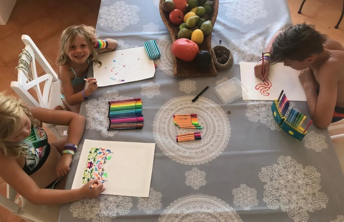 Art class in Portugal!