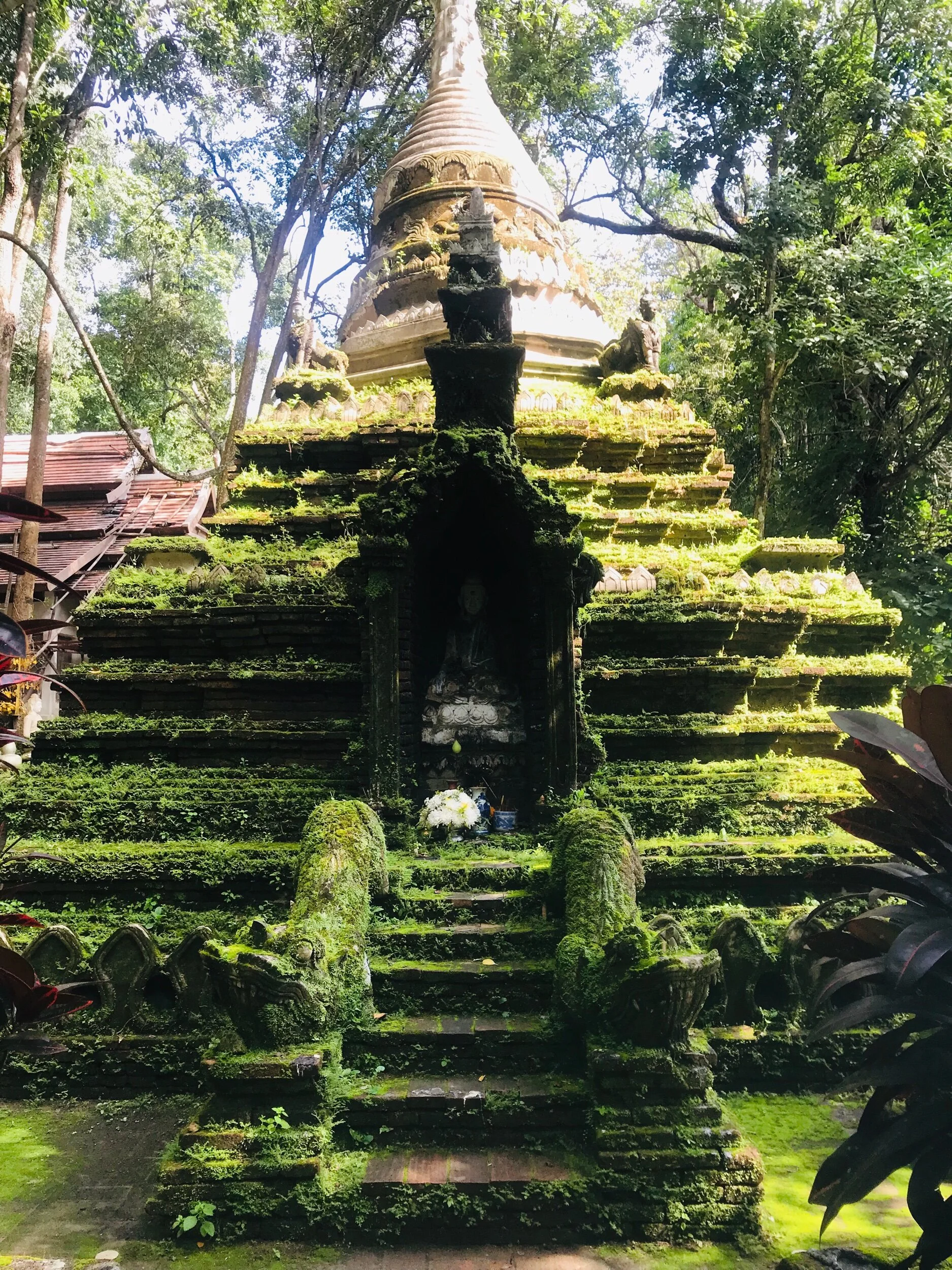 One of the temple buildings at Pah Wa Lat