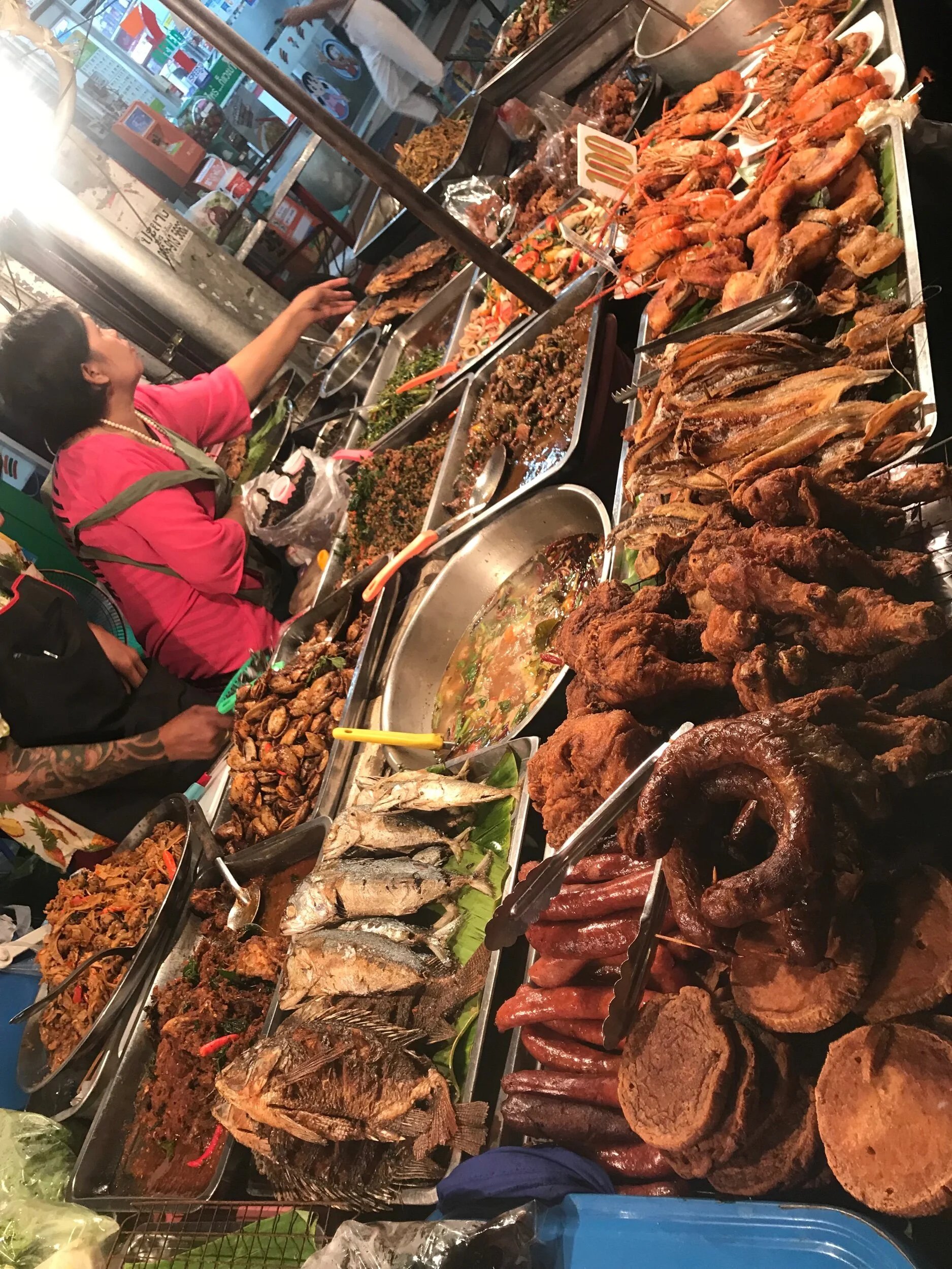 Delicious food at the Chiang Mai Gate market