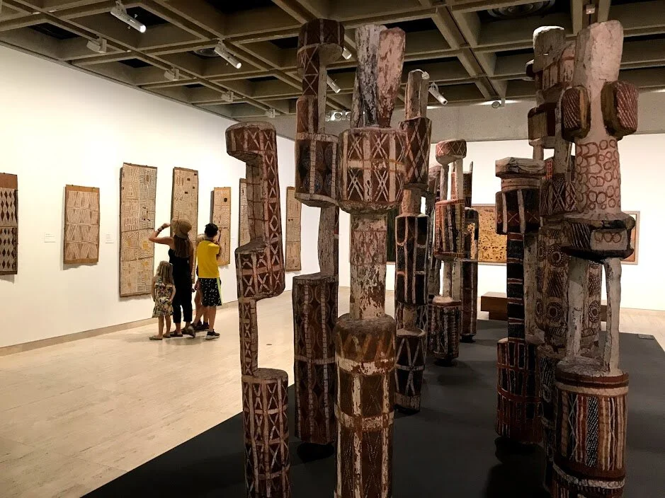 Here we are checking out some of the aboriginal art, which had amazing designs.